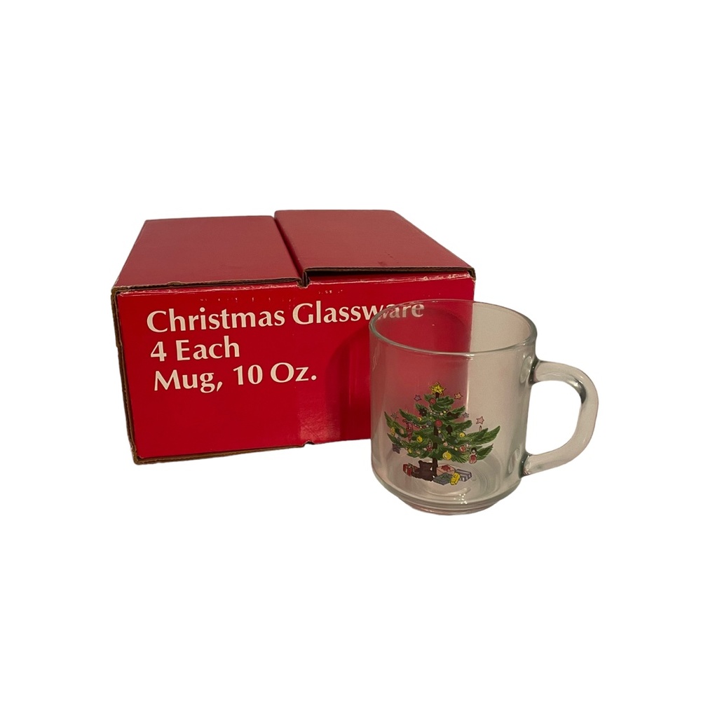 Vintage Nikko Christmas Tree Glass Mugs Set‎ of 4